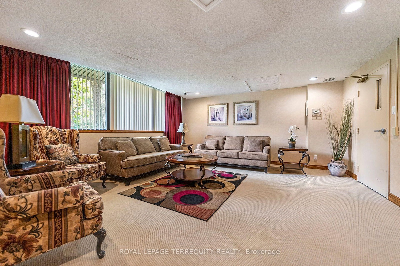 40 Richview Road • #2002 • Toronto, ON photo 37