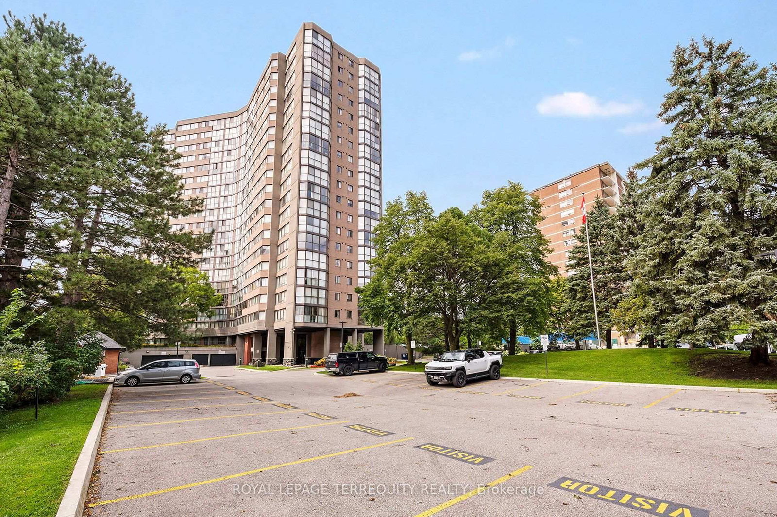 40 Richview Road • #2002 • Toronto, ON photo 42