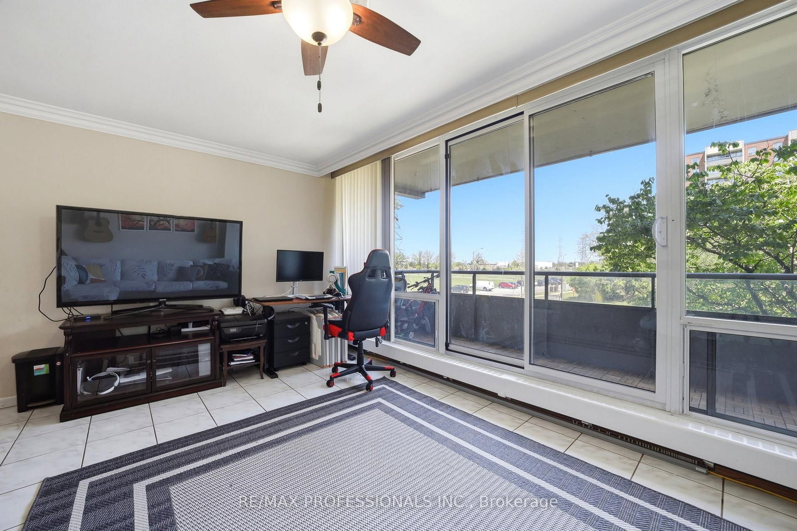 19 Four Winds Drive • #204 • Toronto, ON photo 4