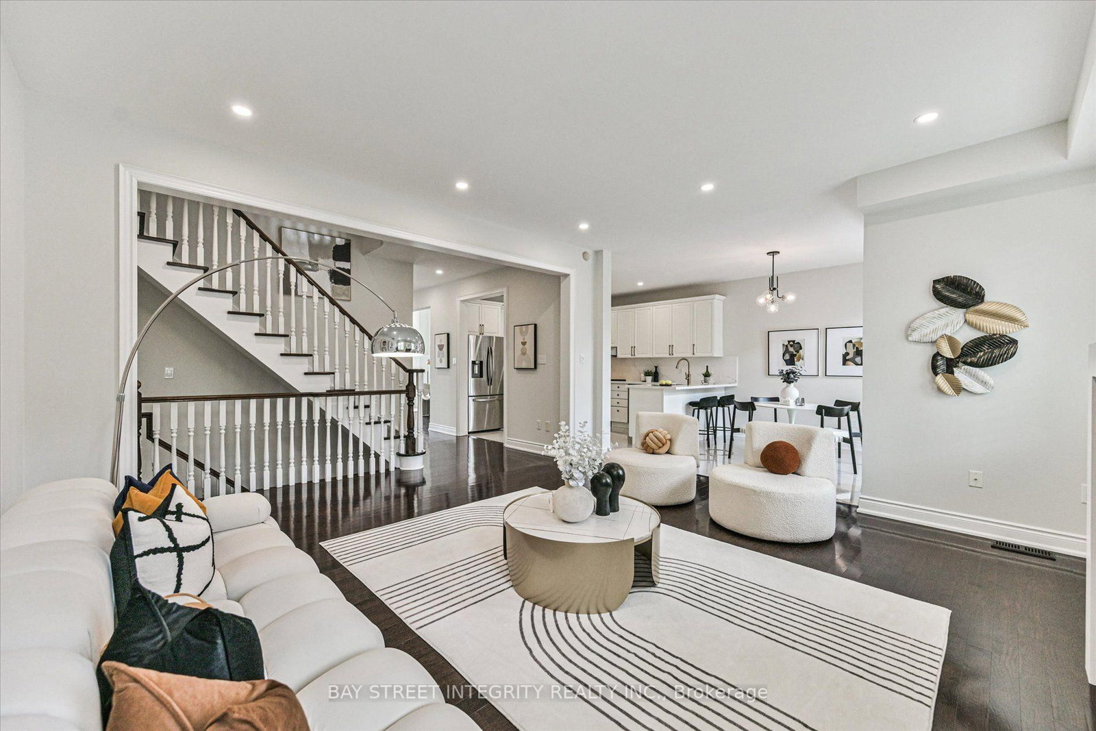 210 Milkweed Way • Oakville, ON photo 13
