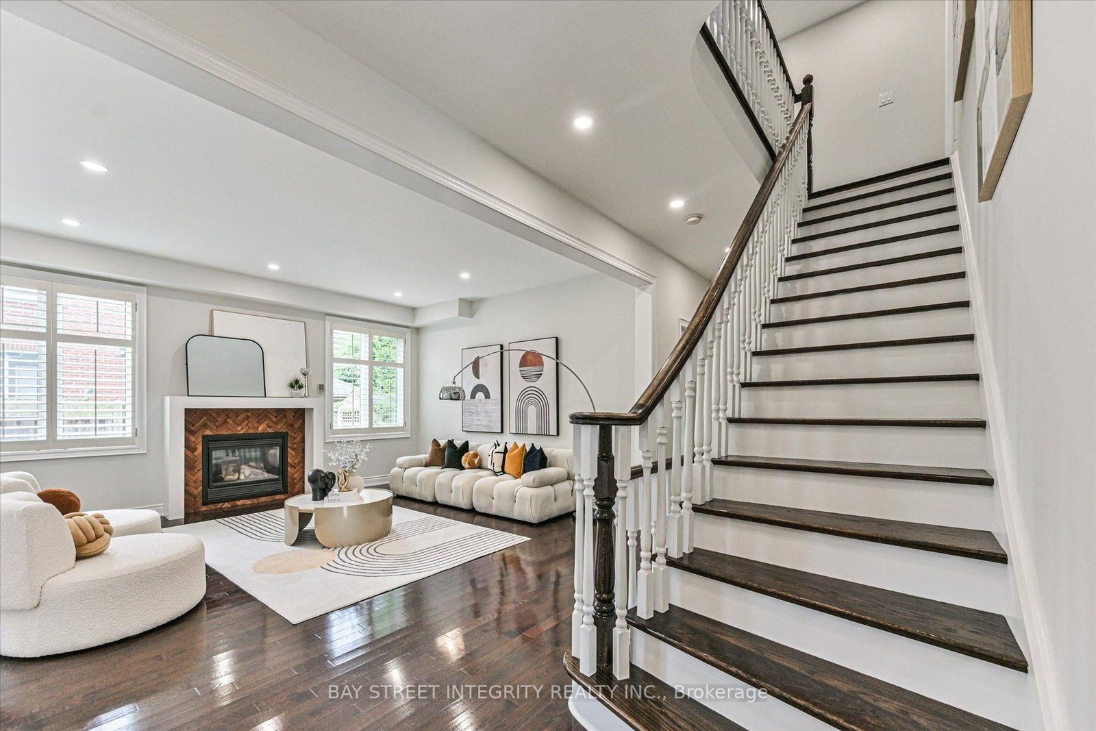 210 Milkweed Way • Oakville, ON photo 25