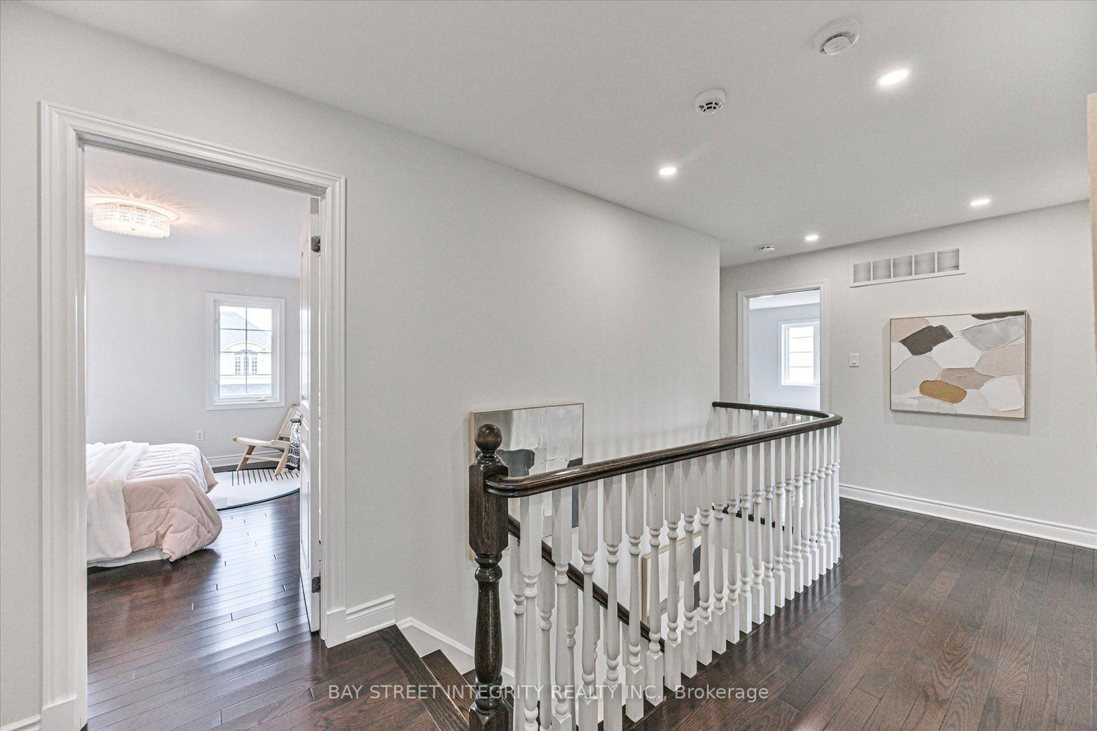 210 Milkweed Way • Oakville, ON photo 26