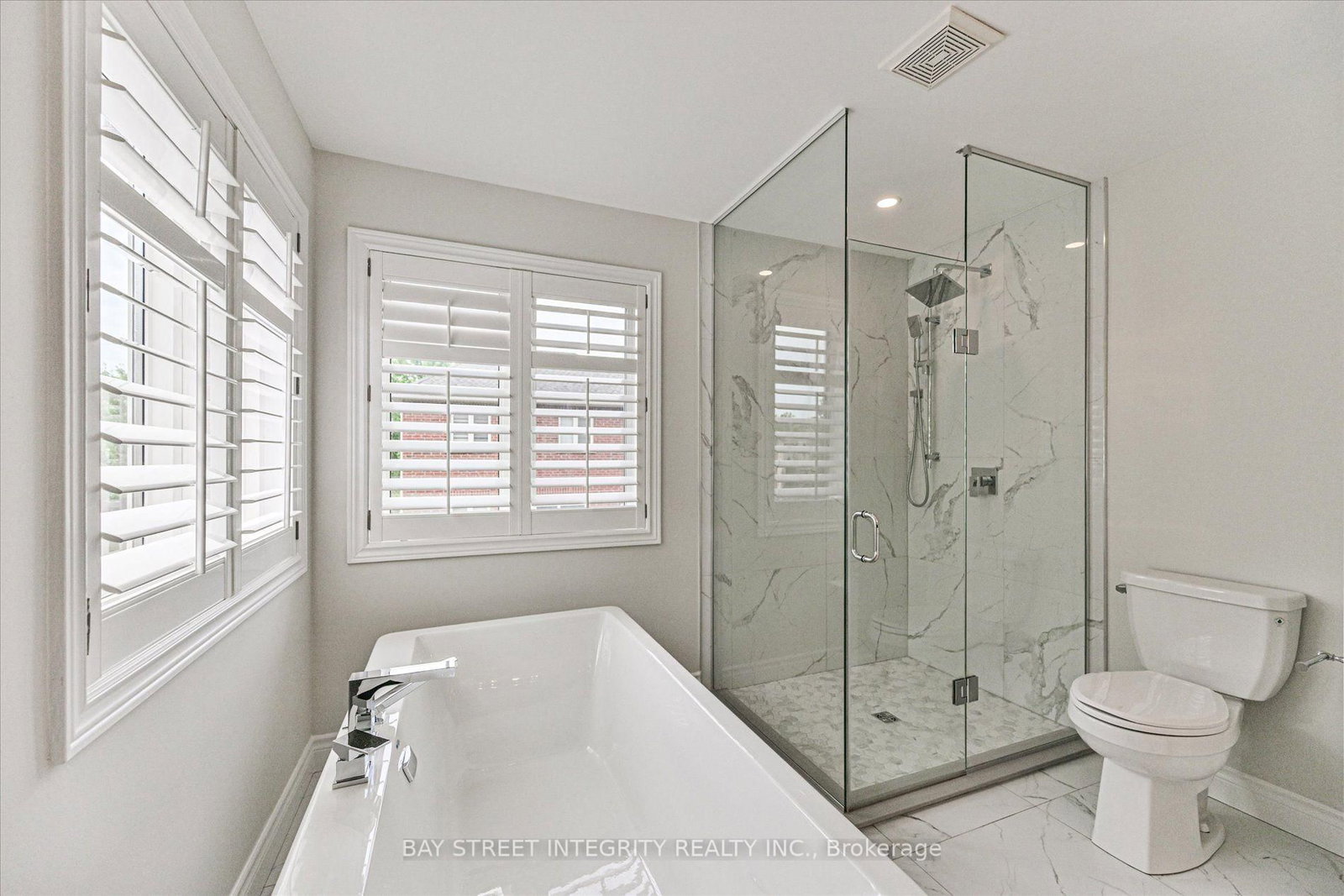 210 Milkweed Way • Oakville, ON photo 33