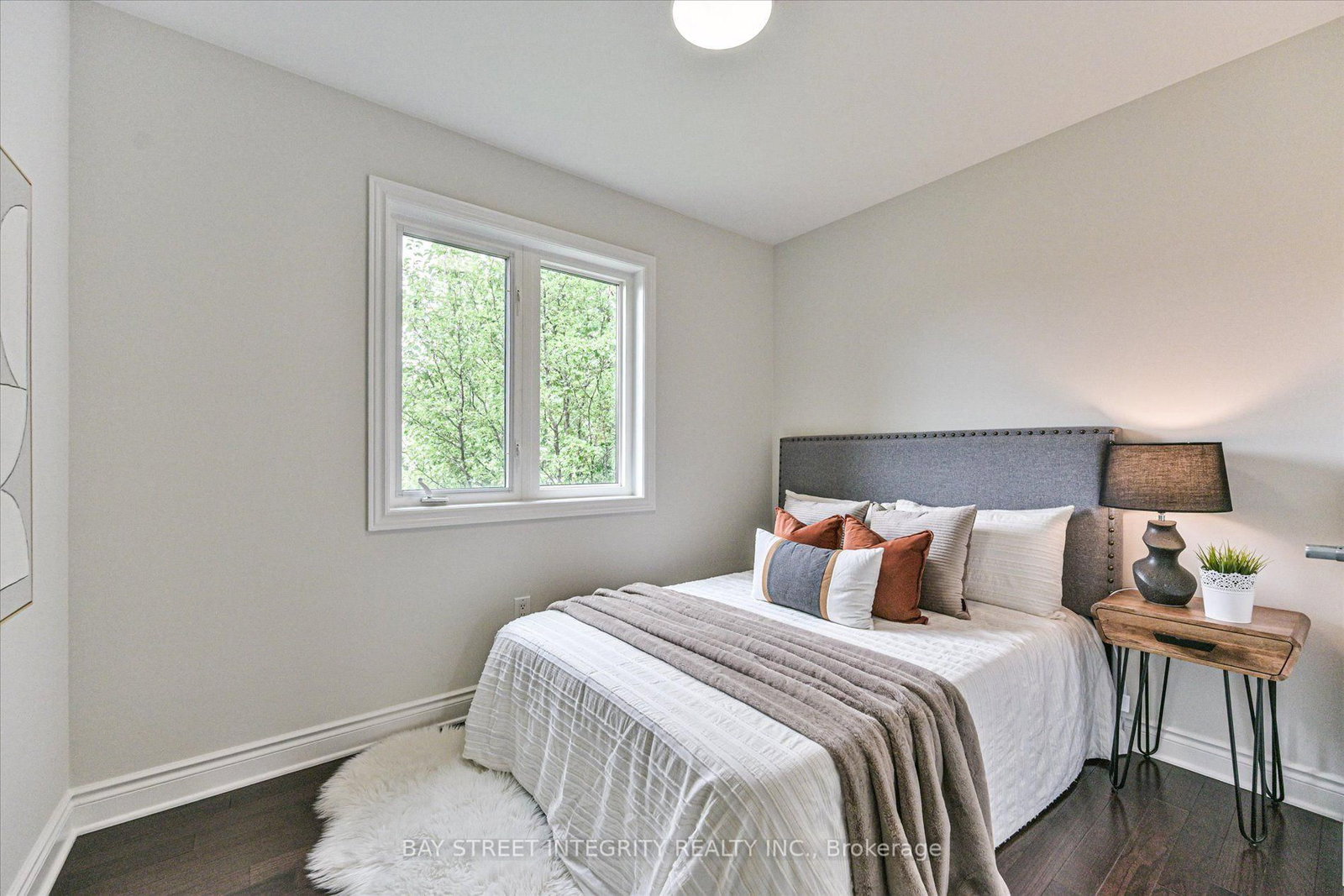 210 Milkweed Way • Oakville, ON photo 41