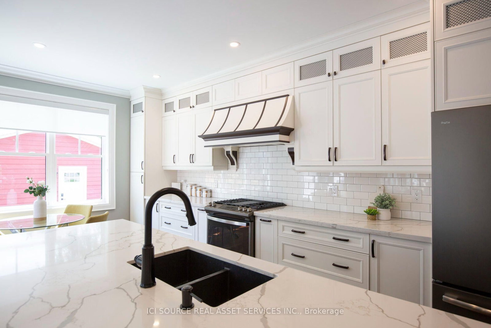 62 Miles Street • Milton, ON photo 1
