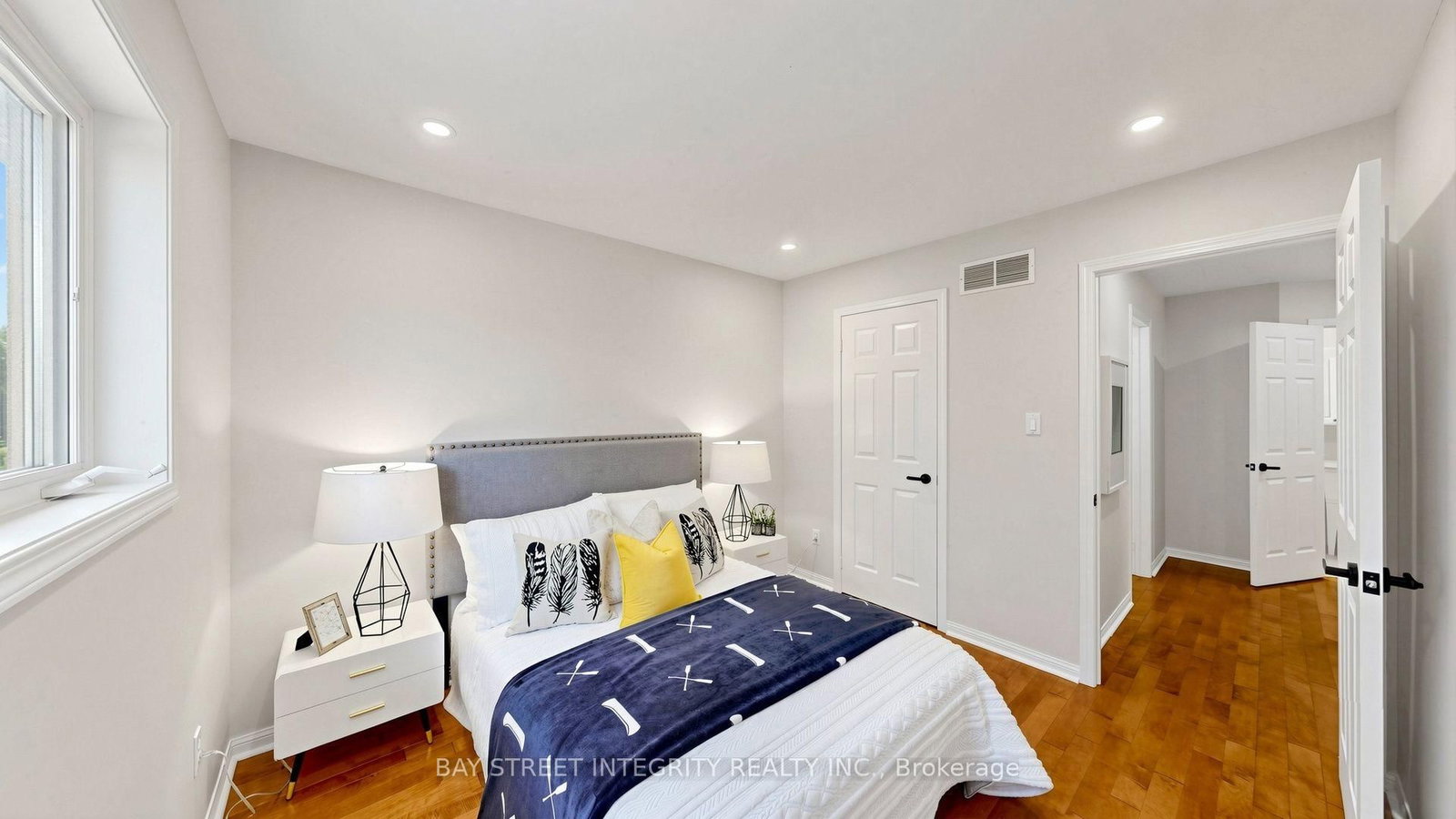 2048 Elmgrove Road • Oakville, ON photo 36