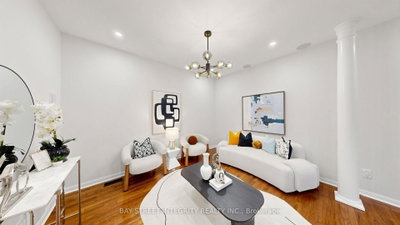 2048 Elmgrove Road • Oakville, ON photo 8