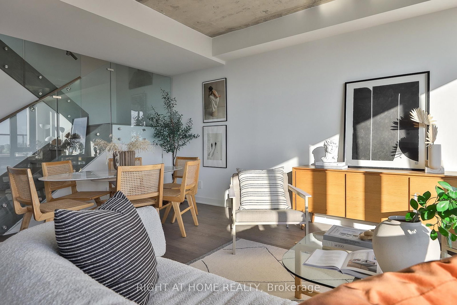2720 Dundas Street W • #607 • Toronto, ON photo 13