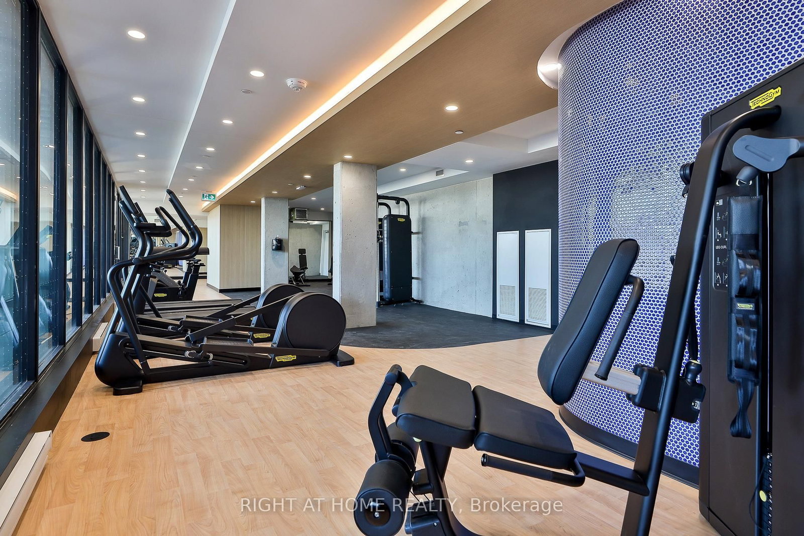 2720 Dundas Street W • #607 • Toronto, ON photo 30