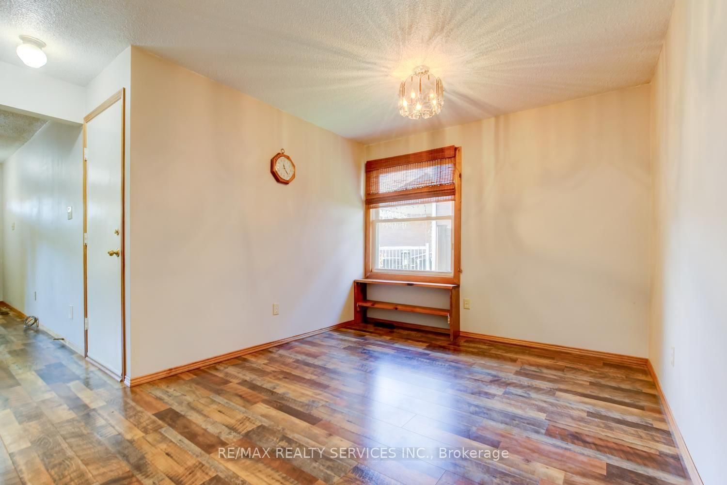 41 Greenleaf Crescent • Brampton, ON photo 8