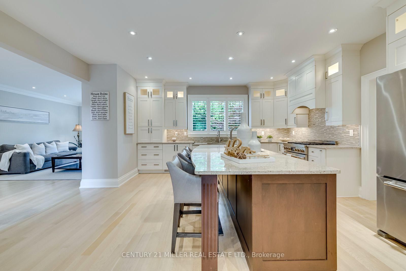 168 Walby Drive • Oakville, ON photo 13