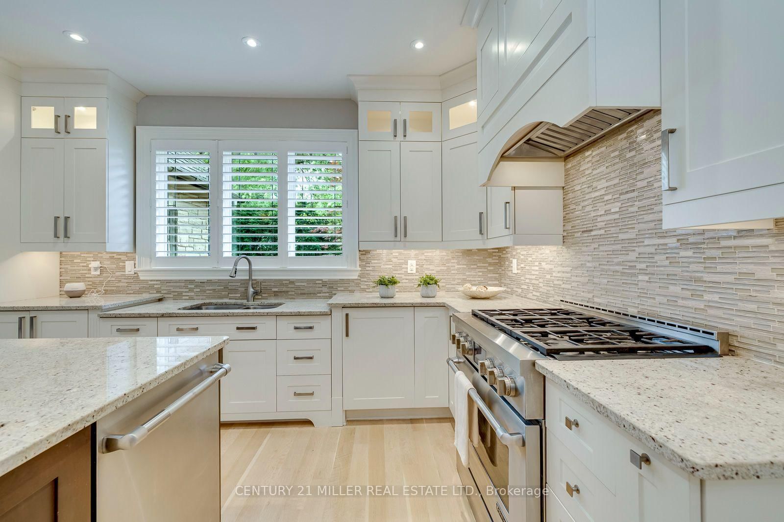 168 Walby Drive • Oakville, ON photo 15