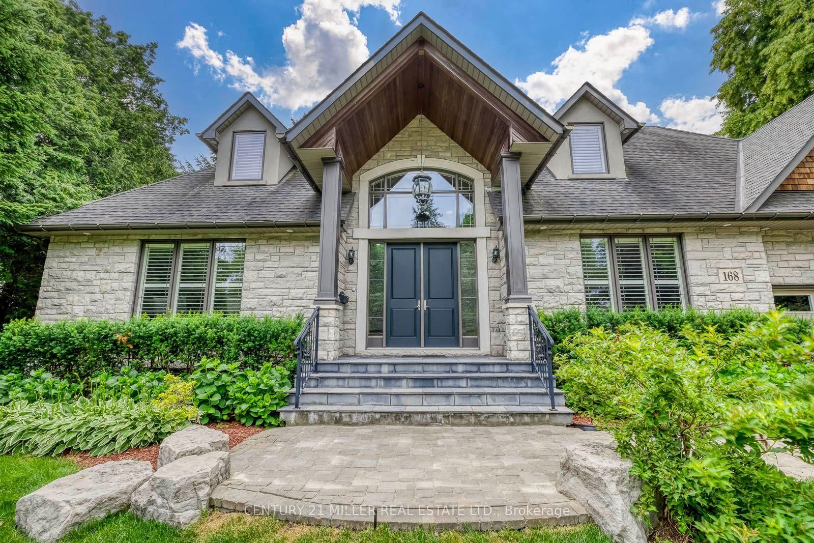 168 Walby Drive • Oakville, ON photo 4