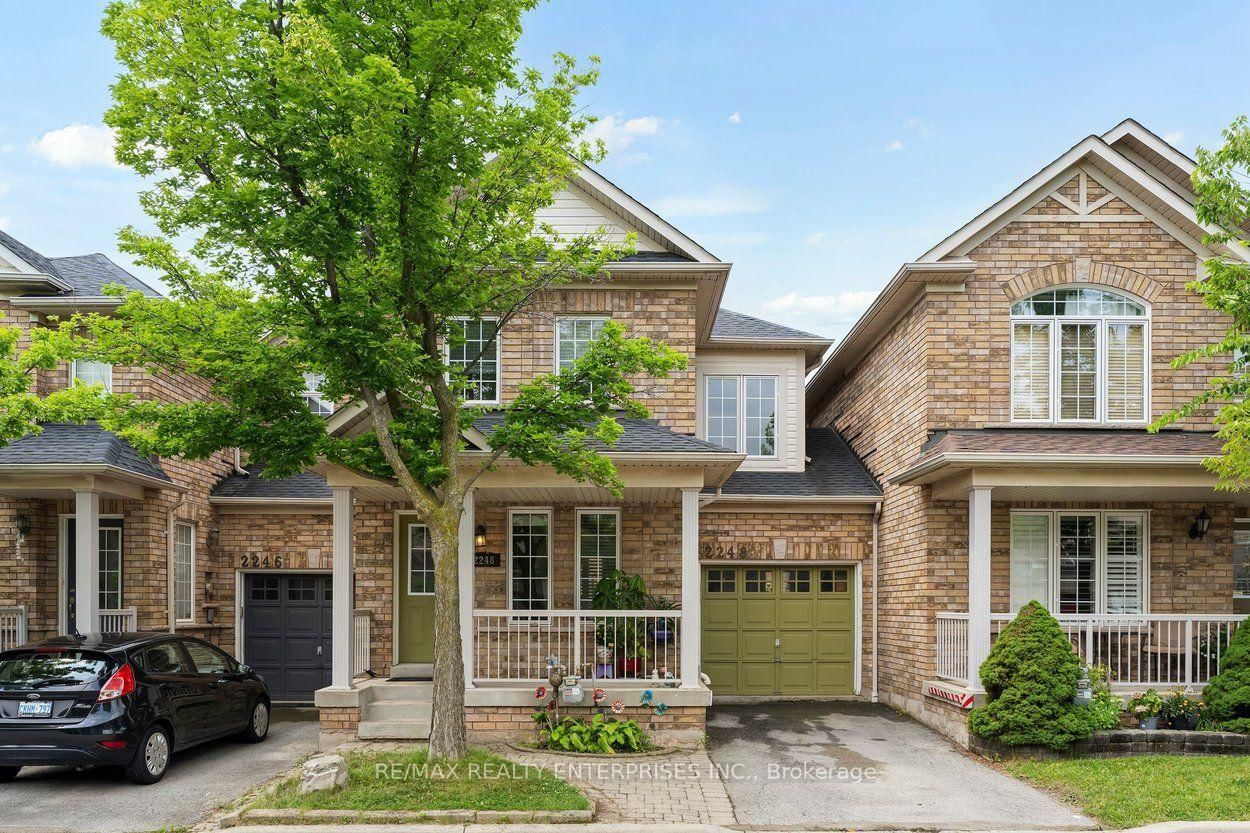 2248 Seton Crescent • Burlington, ON photo 1