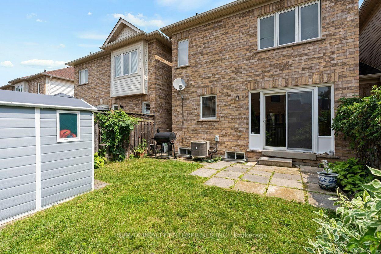2248 Seton Crescent • Burlington, ON photo 31