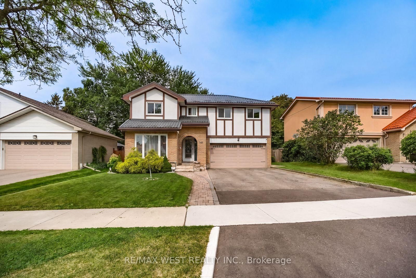 347 Karen Park Crescent • Mississauga, ON photo 1