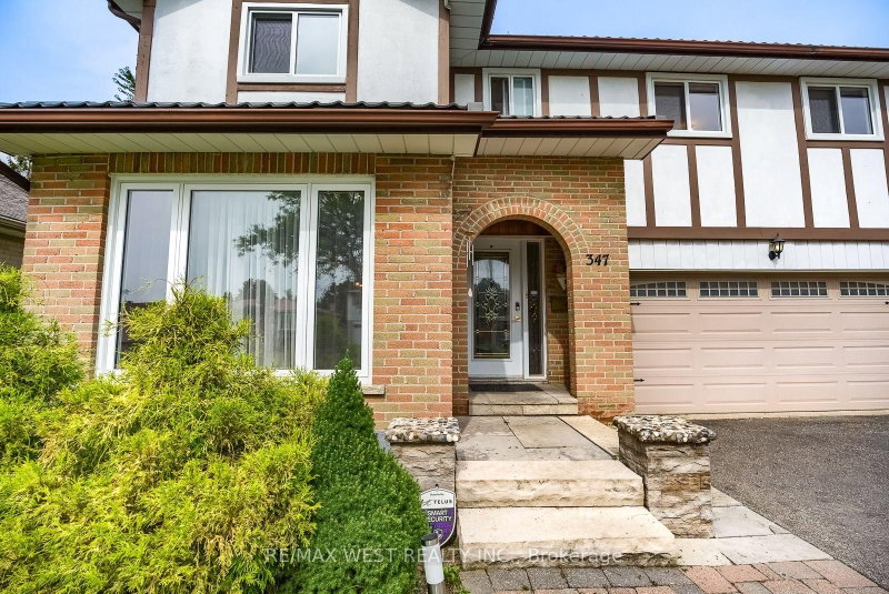 347 Karen Park Cres photo 4
