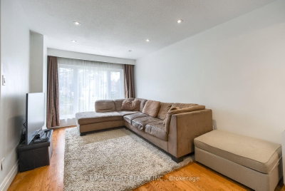 347 Karen Park Crescent • Mississauga, ON photo 6