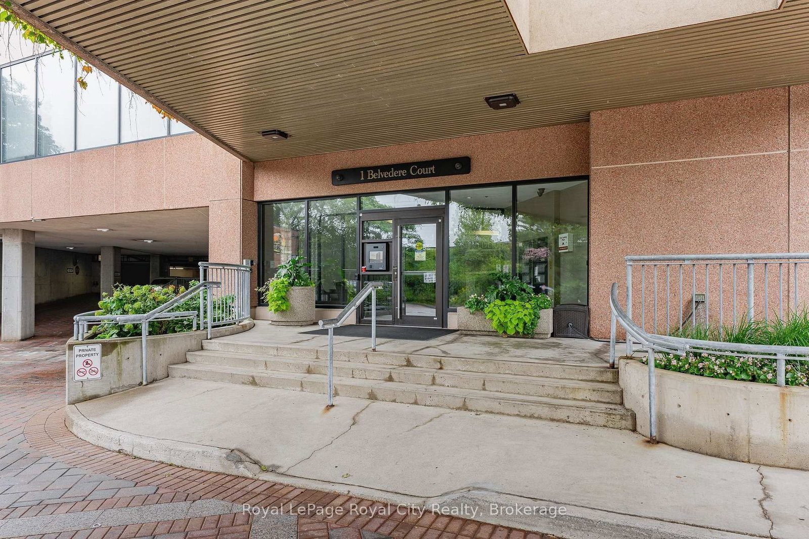 1 Belvedere Court • #403 • Brampton, ON photo 2