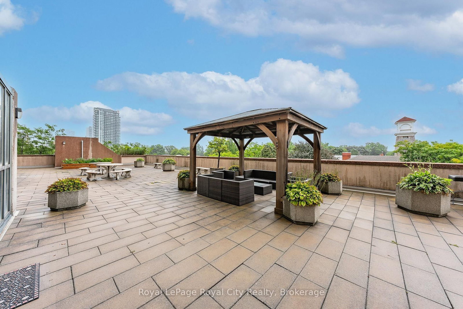 1 Belvedere Court • #403 • Brampton, ON photo 38