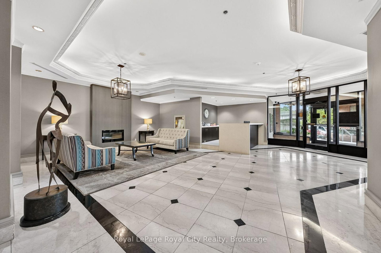 1 Belvedere Court • #403 • Brampton, ON photo 4
