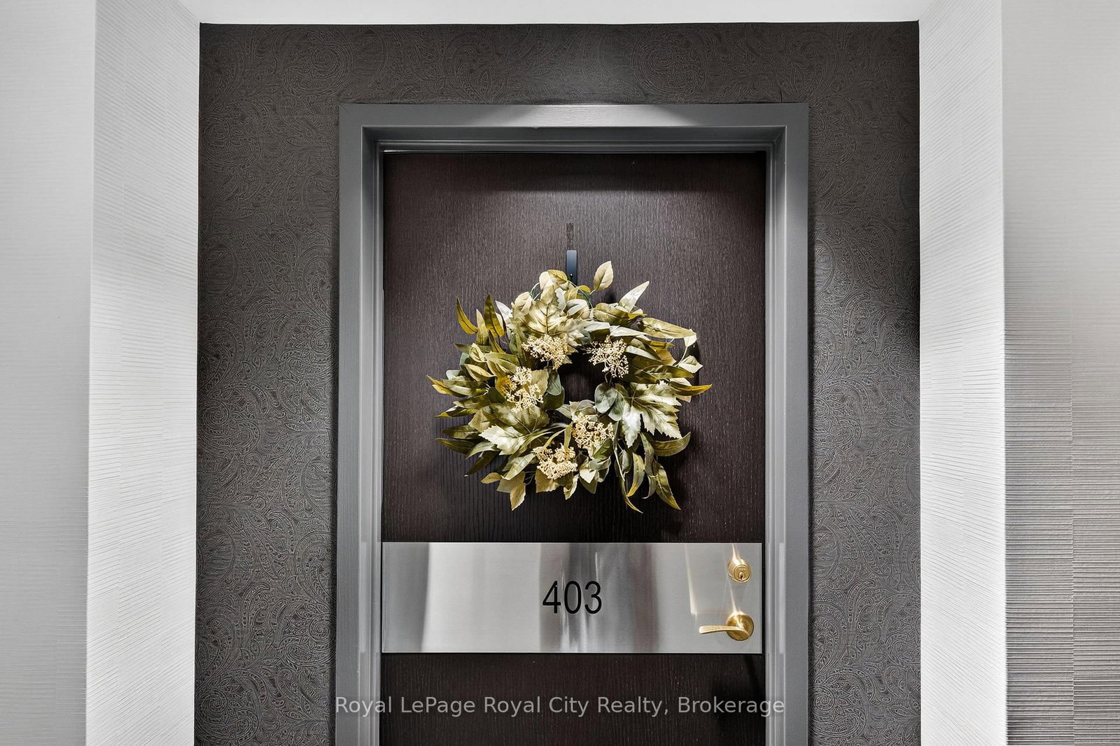 1 Belvedere Court • #403 • Brampton, ON photo 5