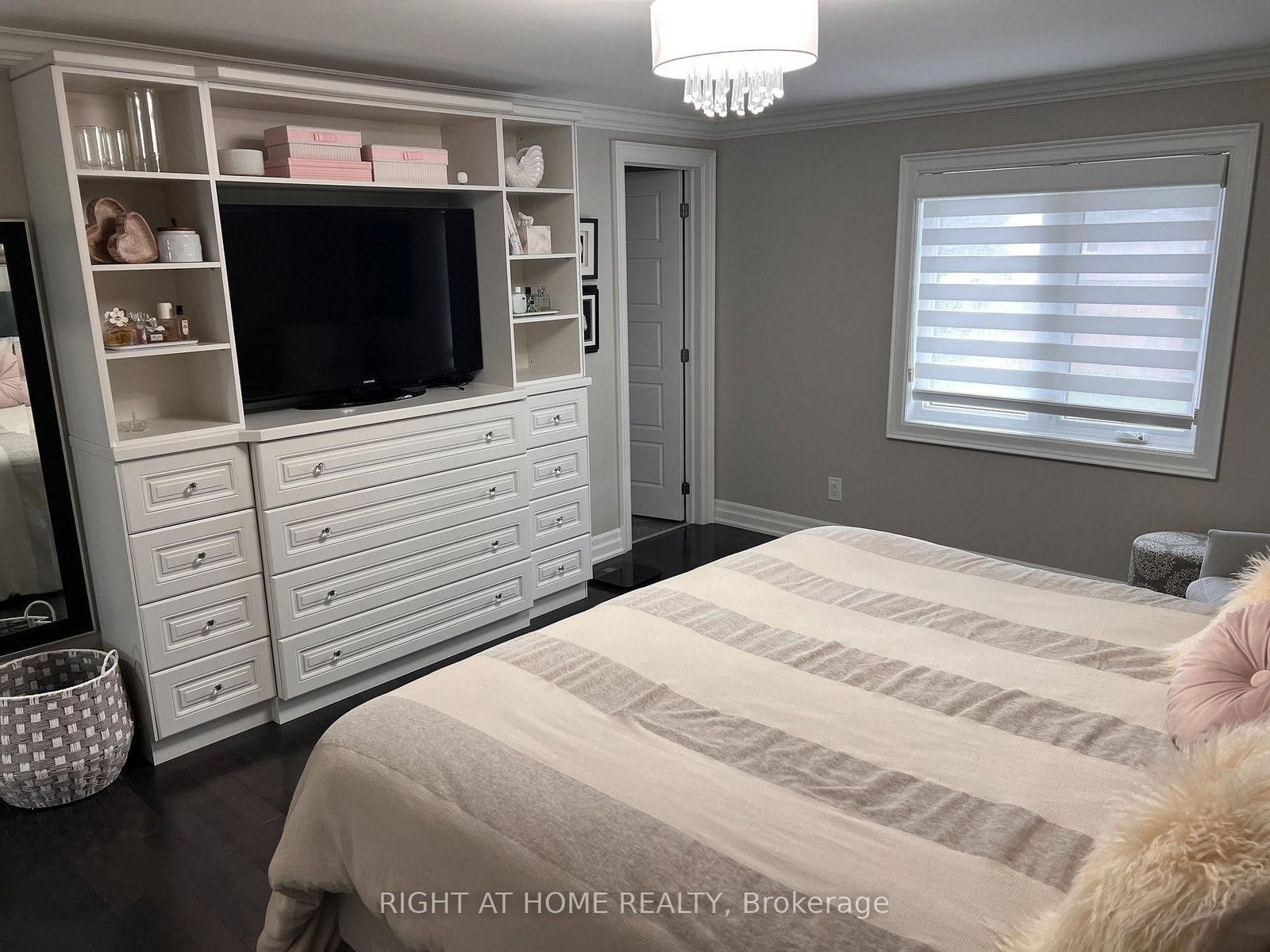1916 Pagehurst Court • Mississauga, ON photo 21