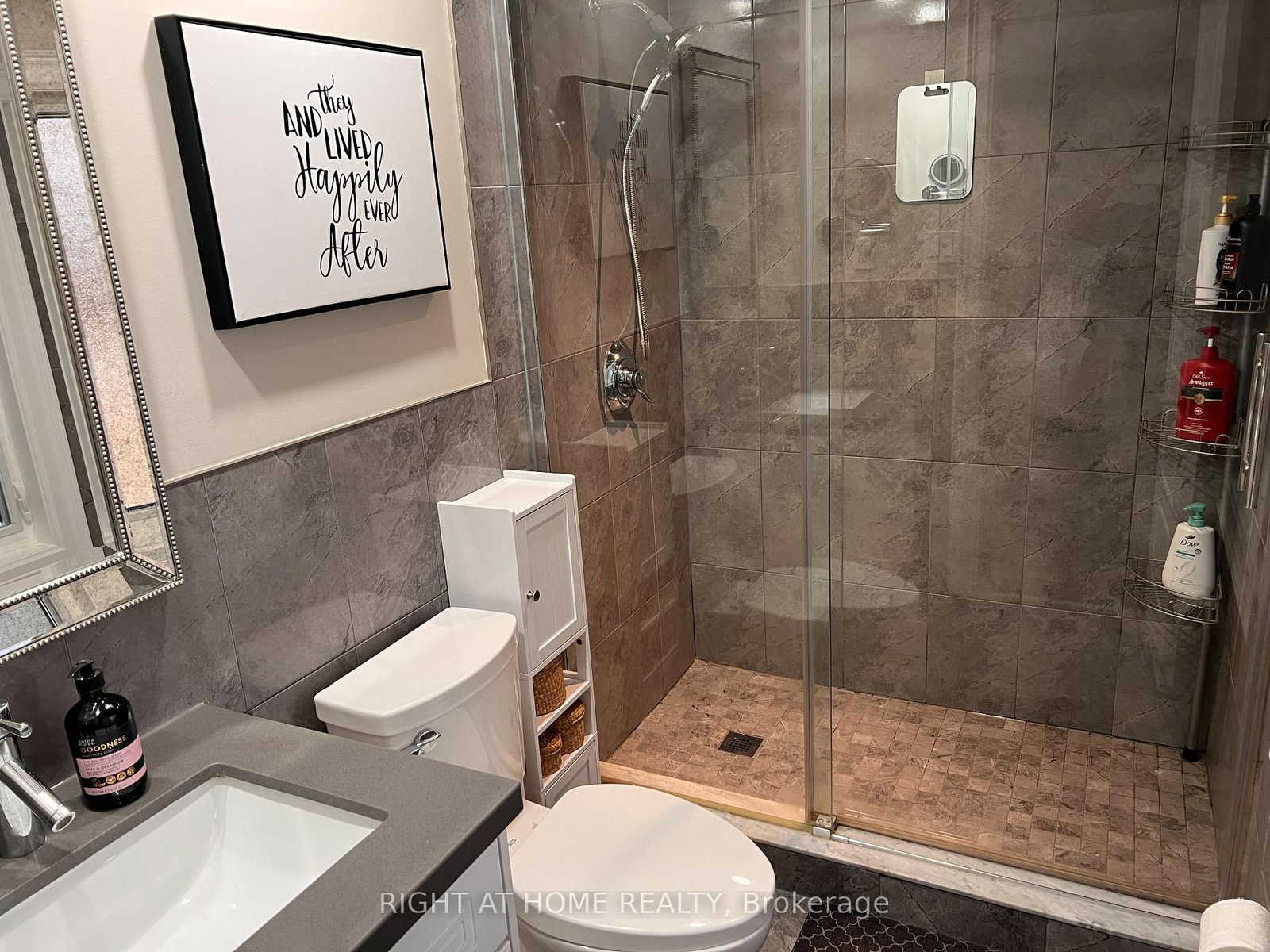 1916 Pagehurst Court • Mississauga, ON photo 22