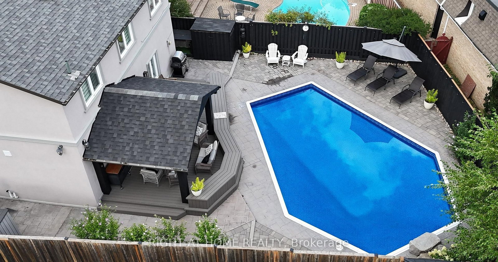 1916 Pagehurst Court • Mississauga, ON photo 40