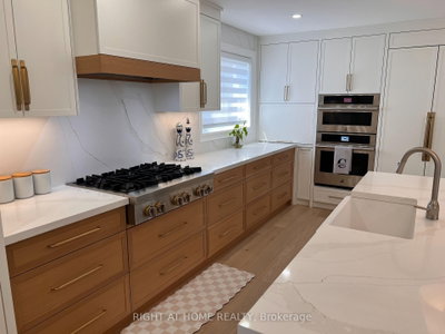 1916 Pagehurst Court • Mississauga, ON photo 8
