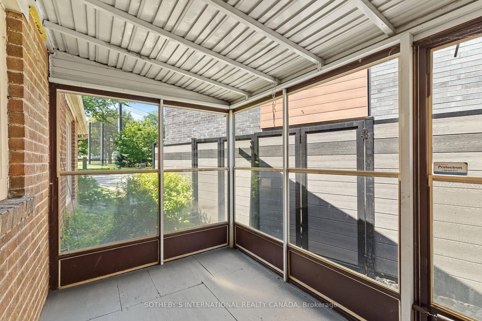 9 Babington Court • Toronto, ON photo 18