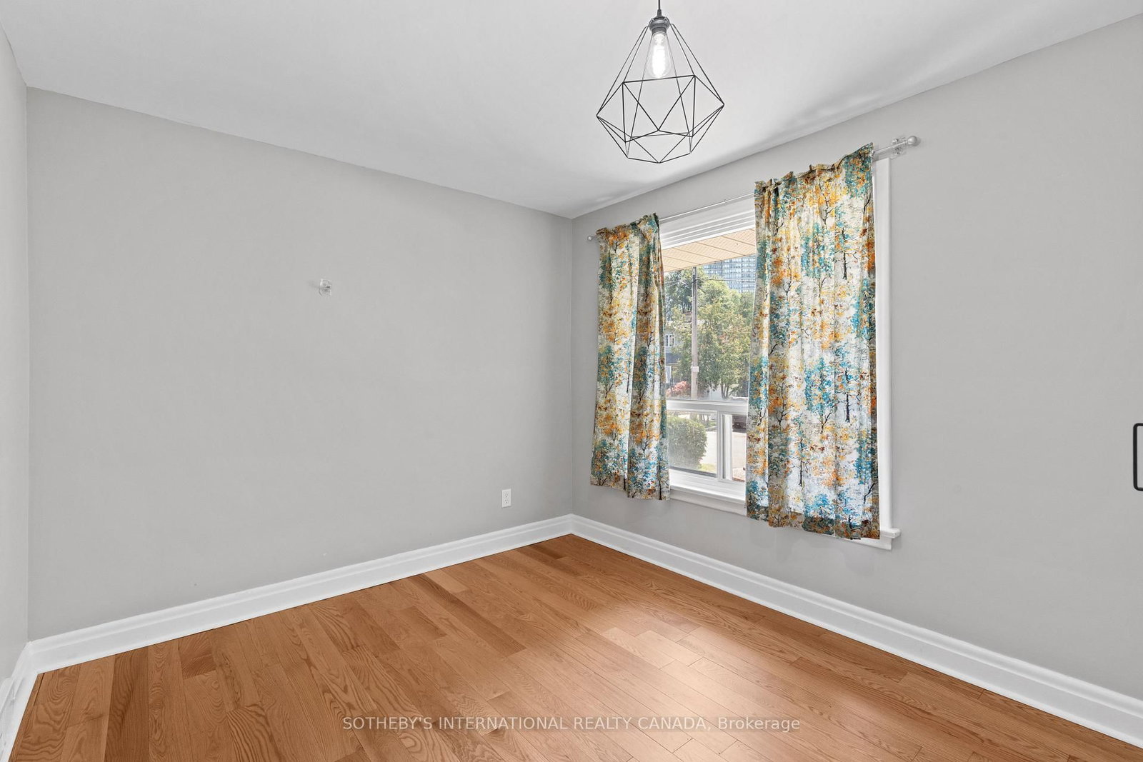 9 Babington Court • Toronto, ON photo 24