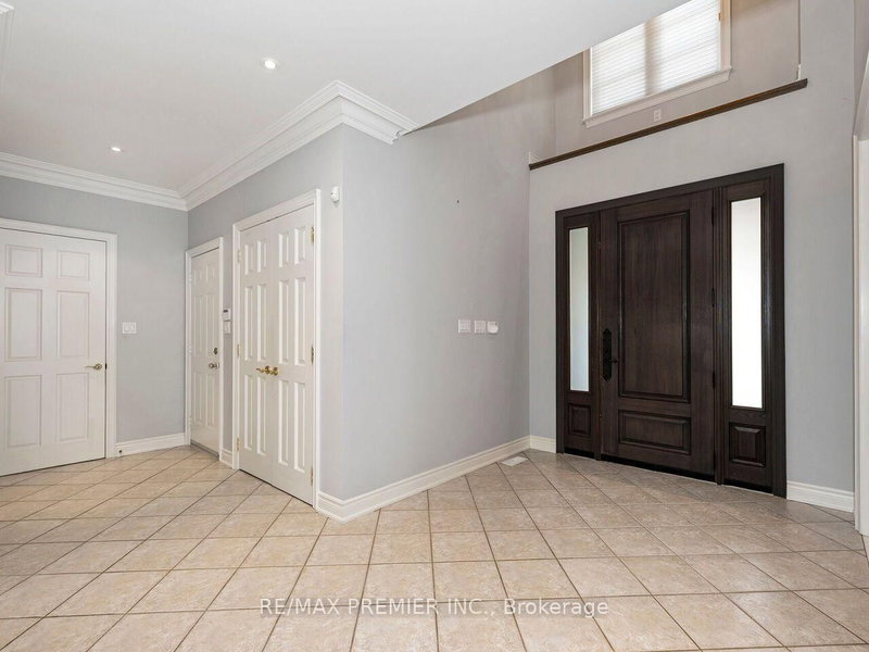 27 Gaydon Avenue