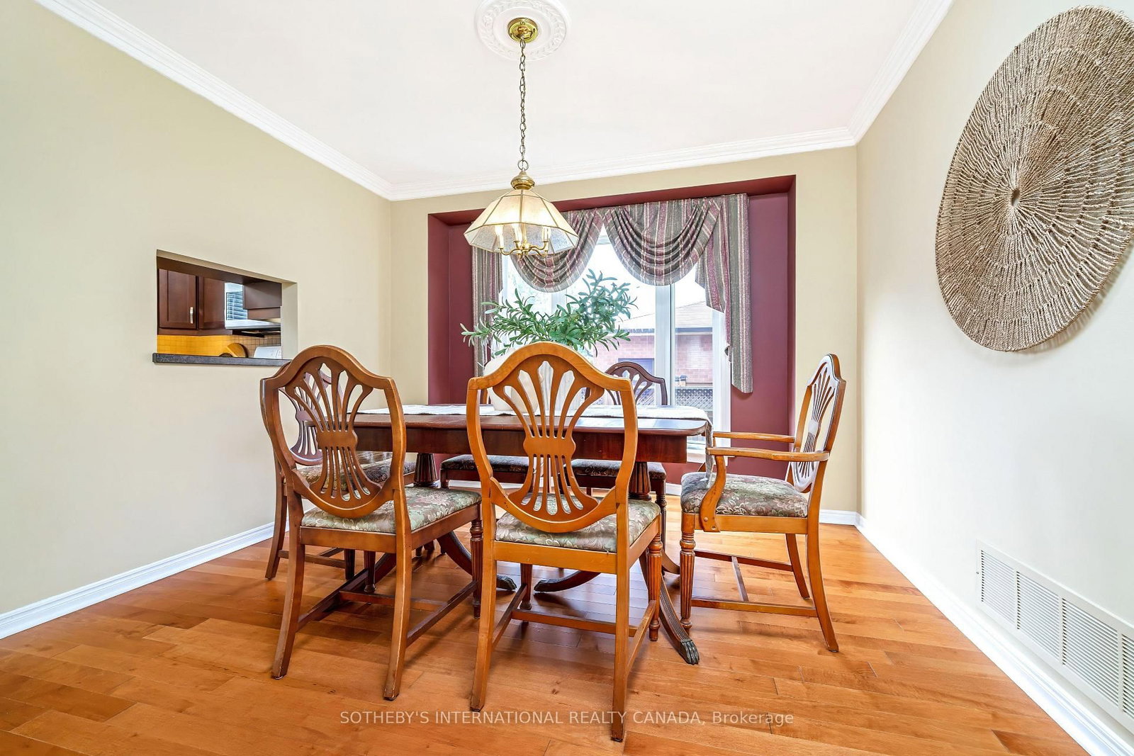 420 The Thicket • Mississauga, ON photo 11