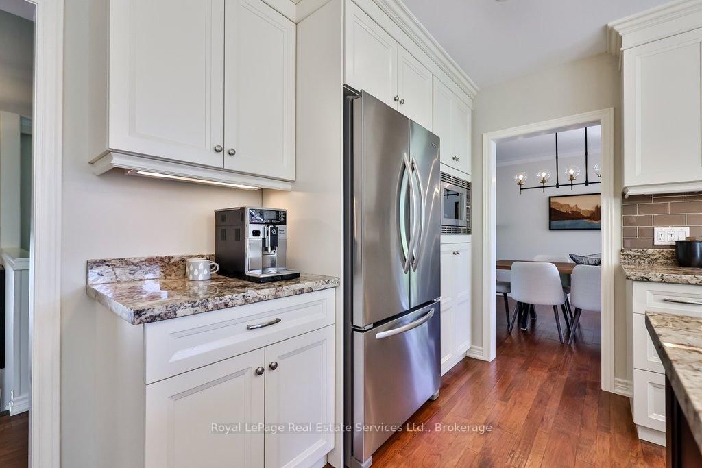 1528 Warland Road • Oakville, ON photo 16