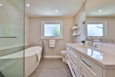 1528 Warland Oakville,ON L6L 1N5 — Photo 31