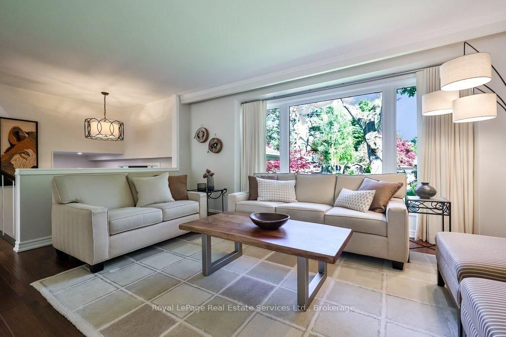 1528 Warland Road • Oakville, ON photo 8