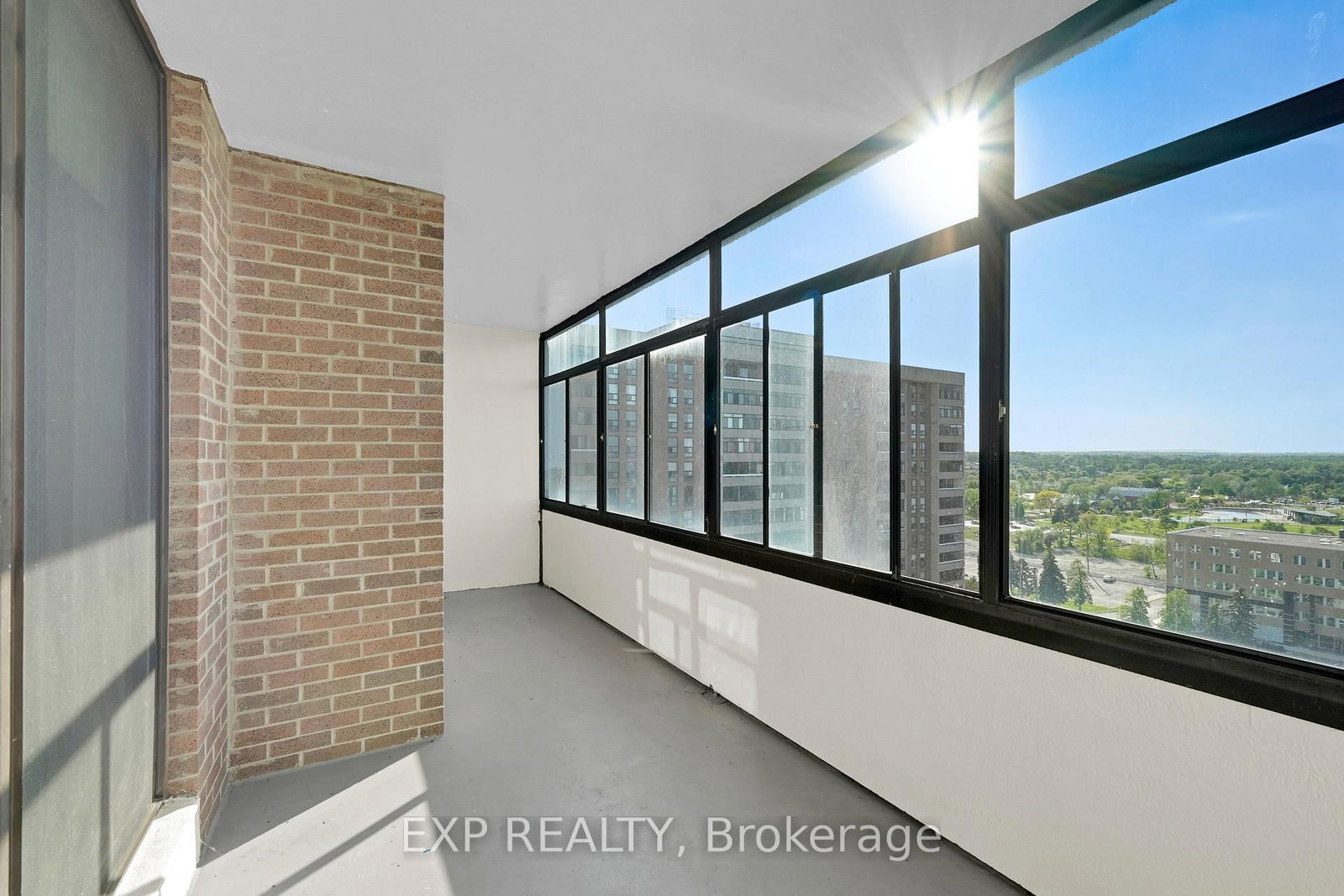25 Kensington Brampton,ON L6T 3W8 — Photo 18