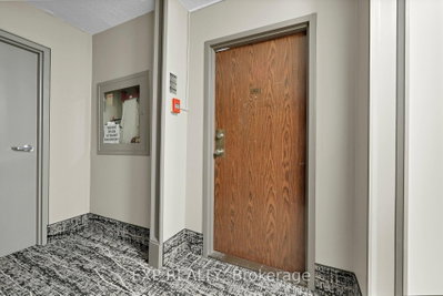 25 Kensington Brampton,ON L6T 3W8 — Photo 6