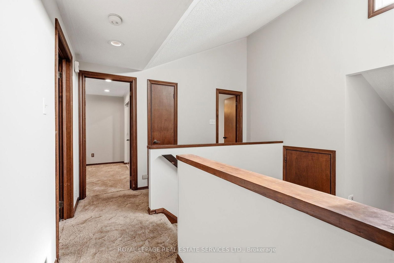 60 Bowshelm Court • Mississauga, ON photo 17