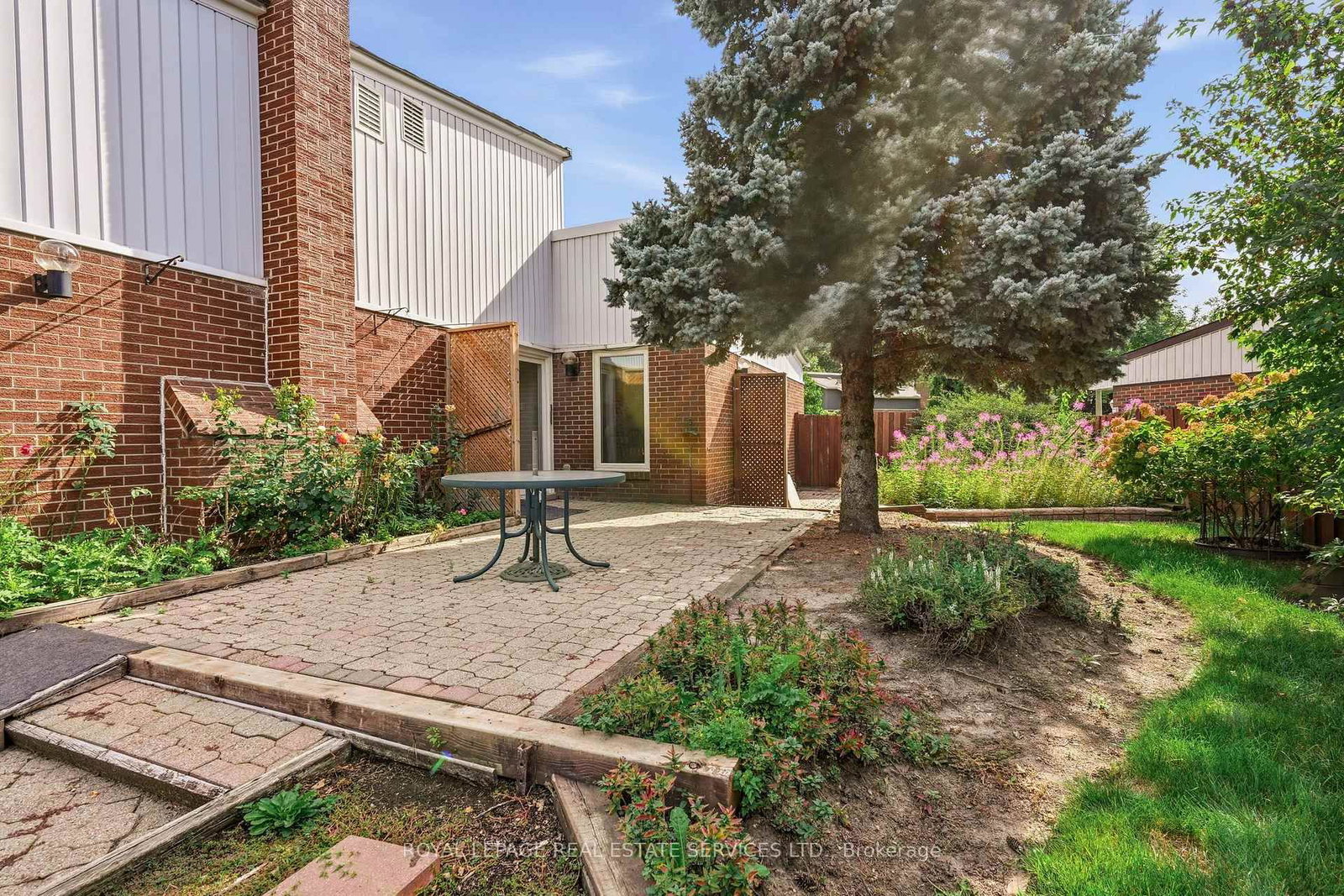 60 Bowshelm Court • Mississauga, ON photo 33