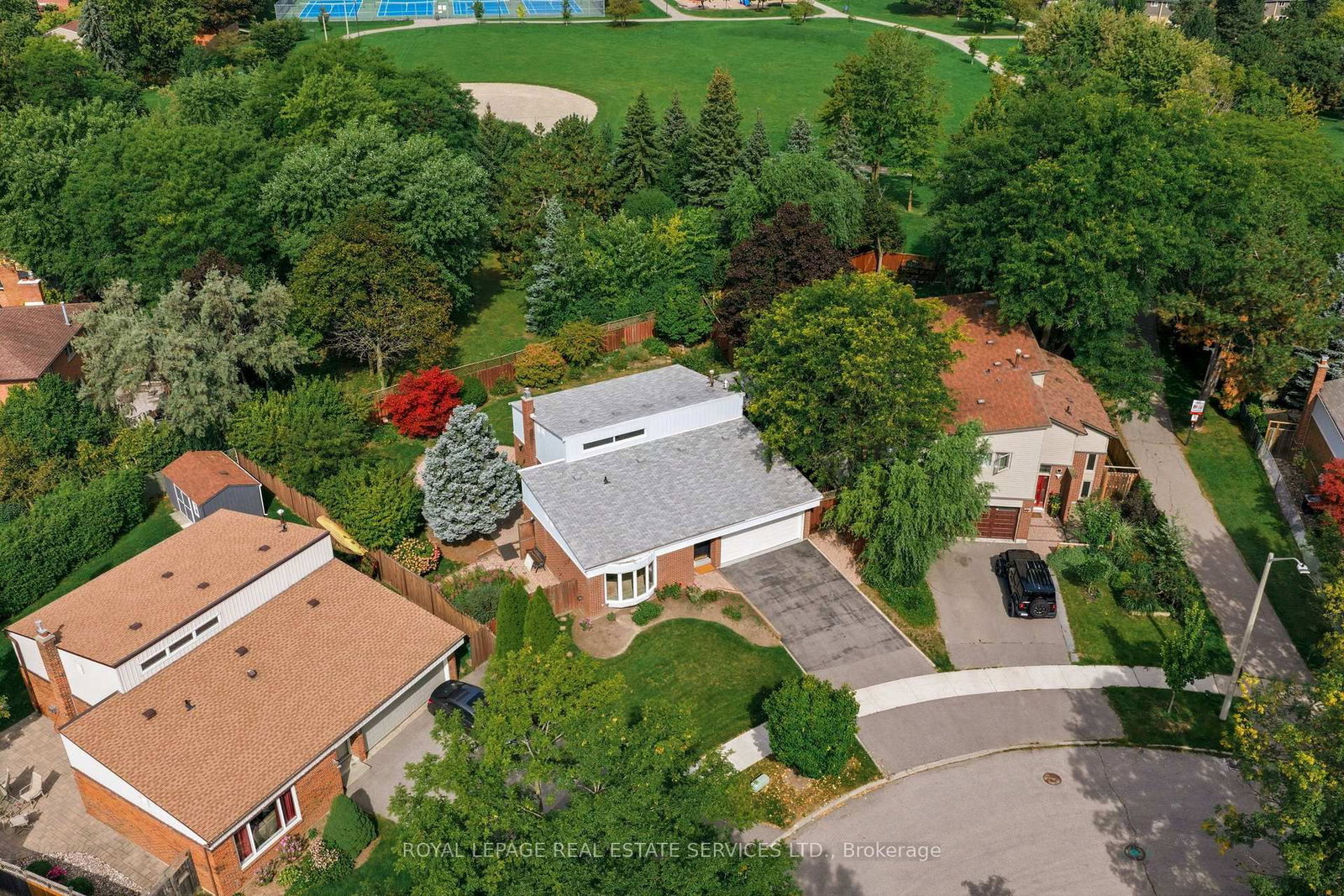 60 Bowshelm Court • Mississauga, ON photo 40