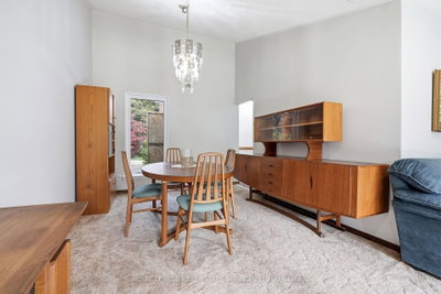 60 Bowshelm Court • Mississauga, ON photo 9