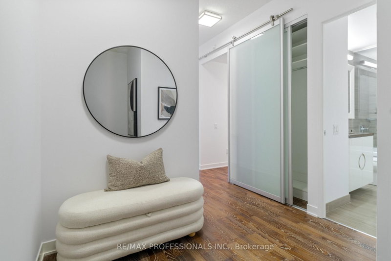 1605 - 88 Park Lawn Road