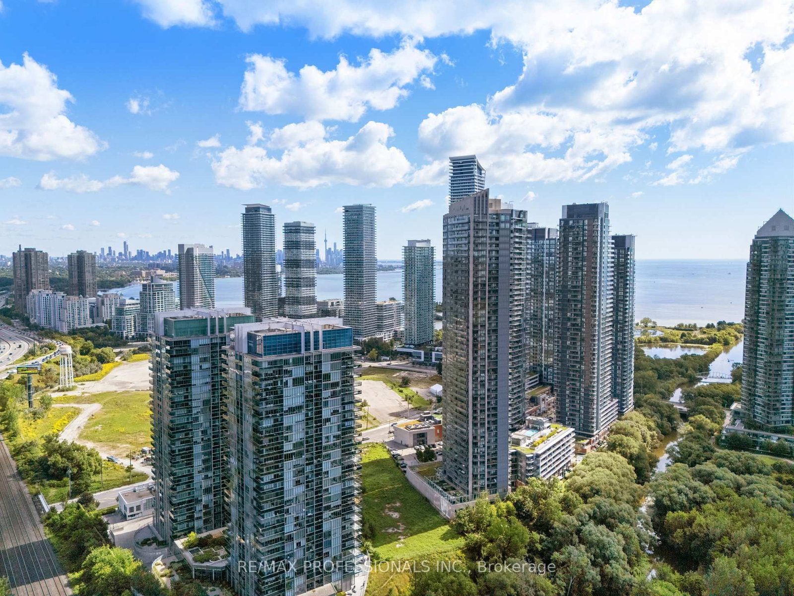 88 Park Lawn Road • #1605 • Toronto, ON photo 44