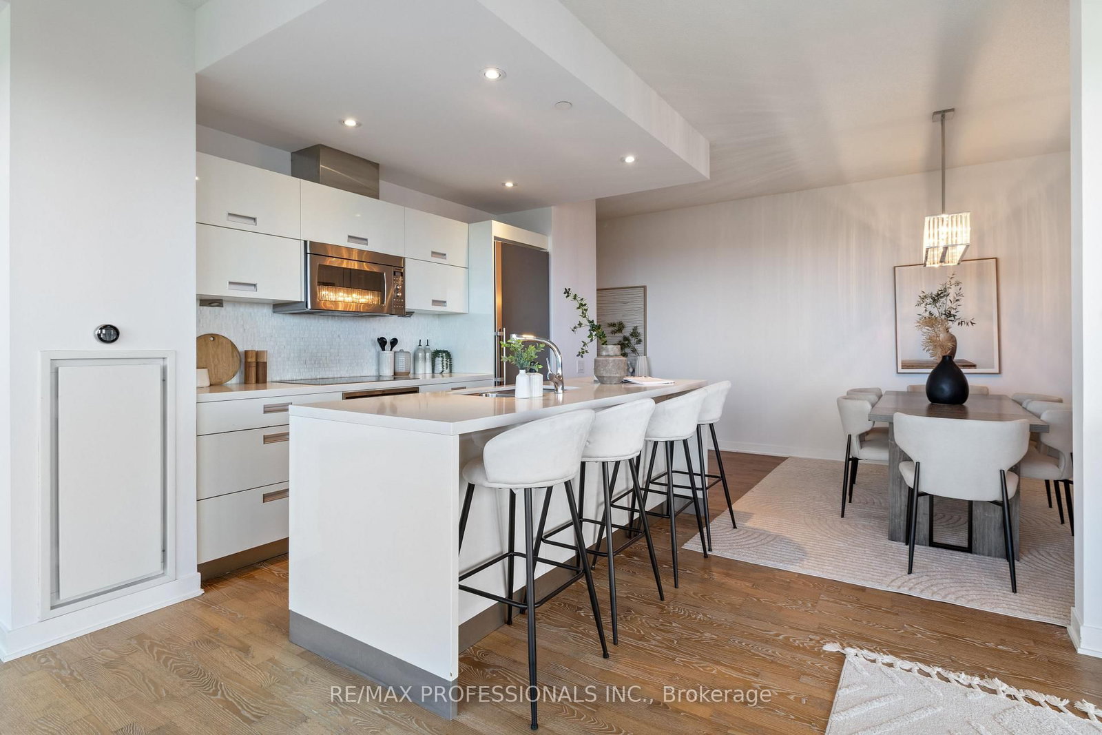 88 Park Lawn Road • #1605 • Toronto, ON photo 5