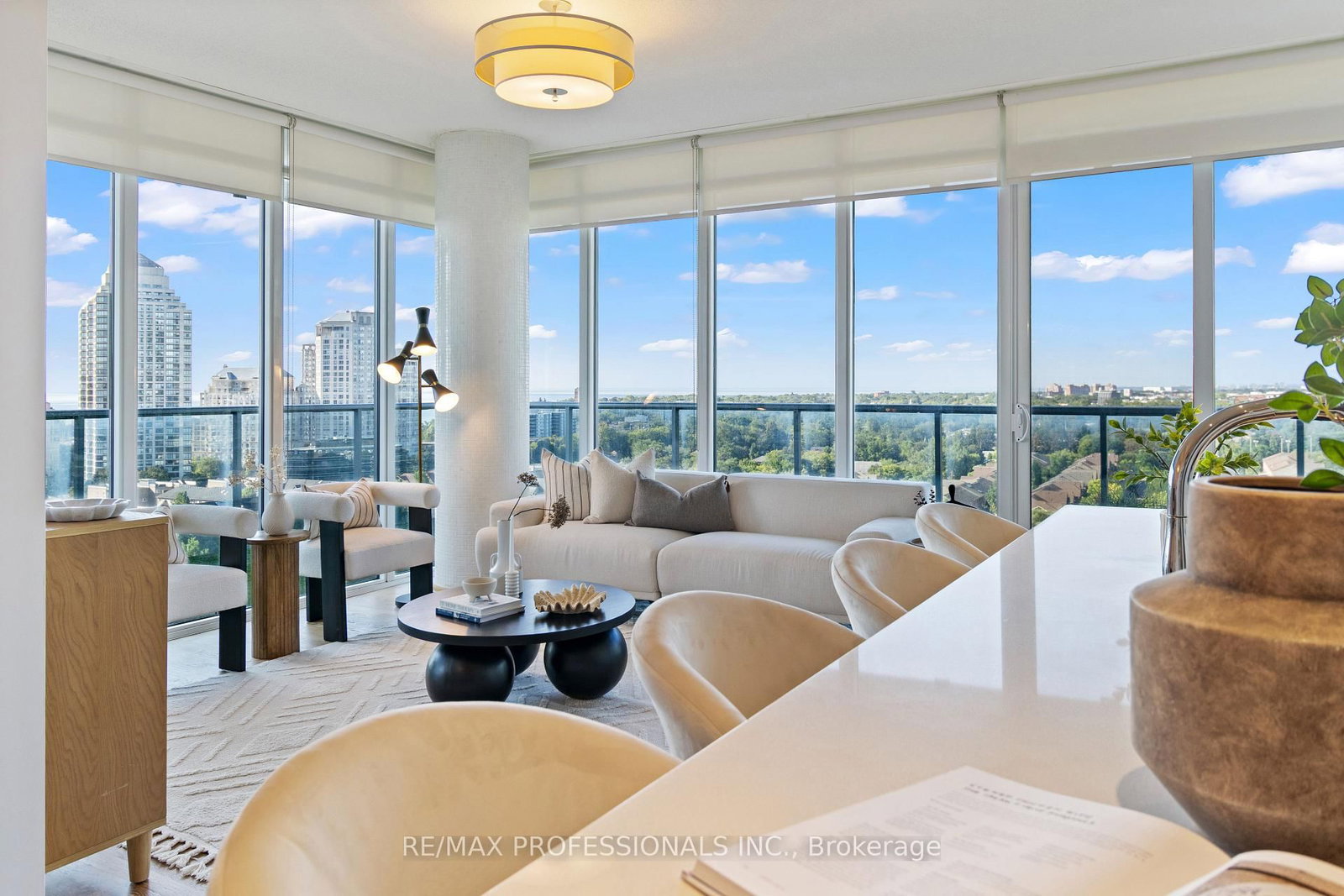 88 Park Lawn Road • #1605 • Toronto, ON photo 8