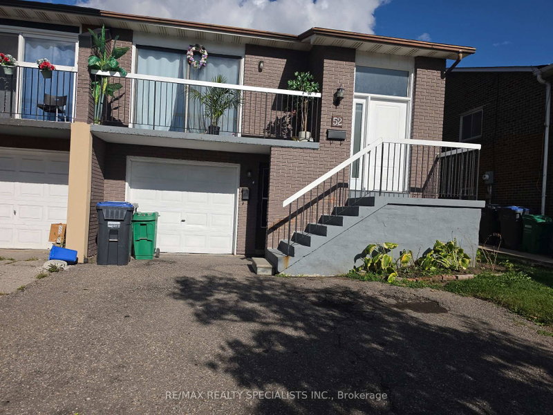 52 Simmons Boulevard