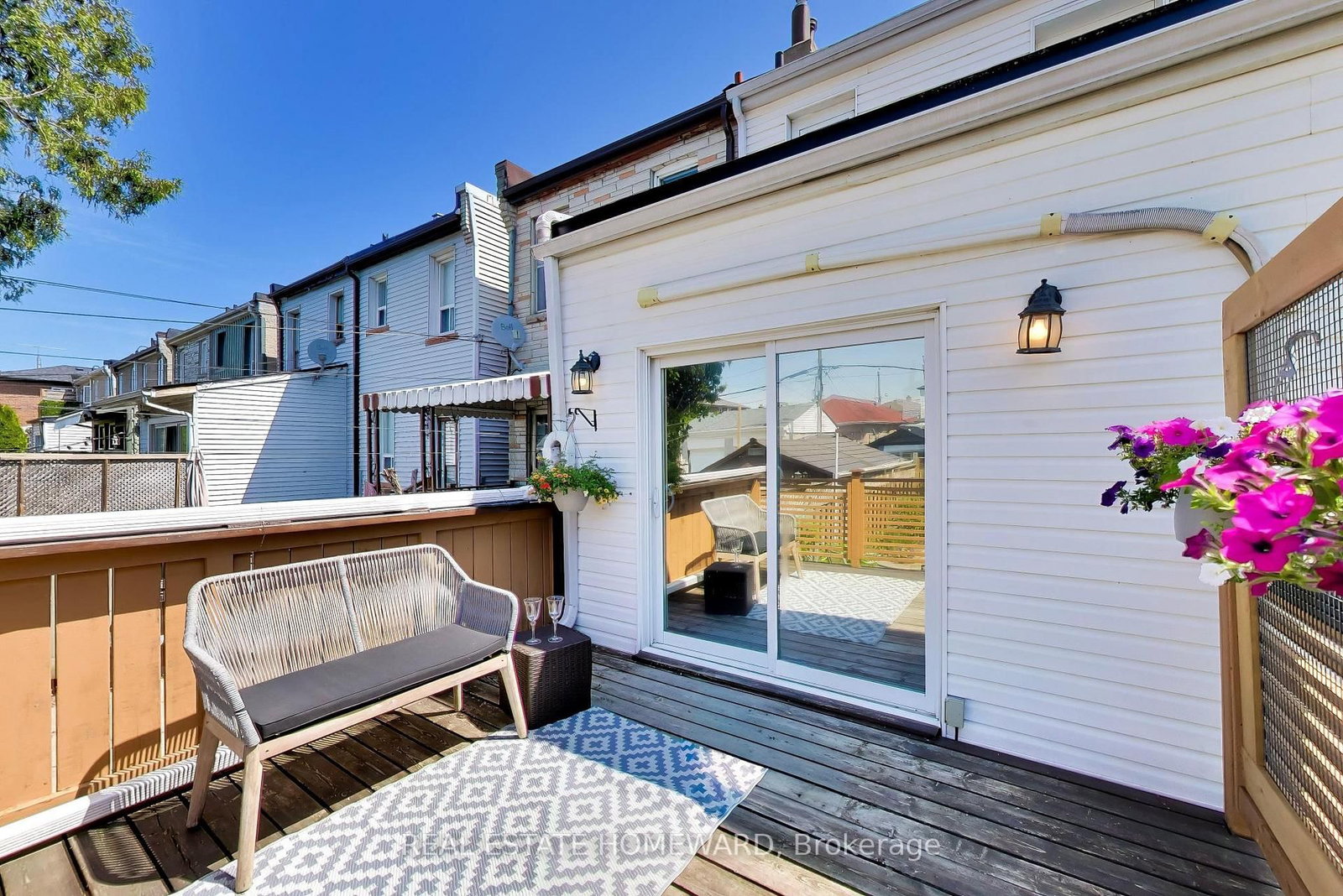 18 Britannia Avenue • Toronto, ON photo 27