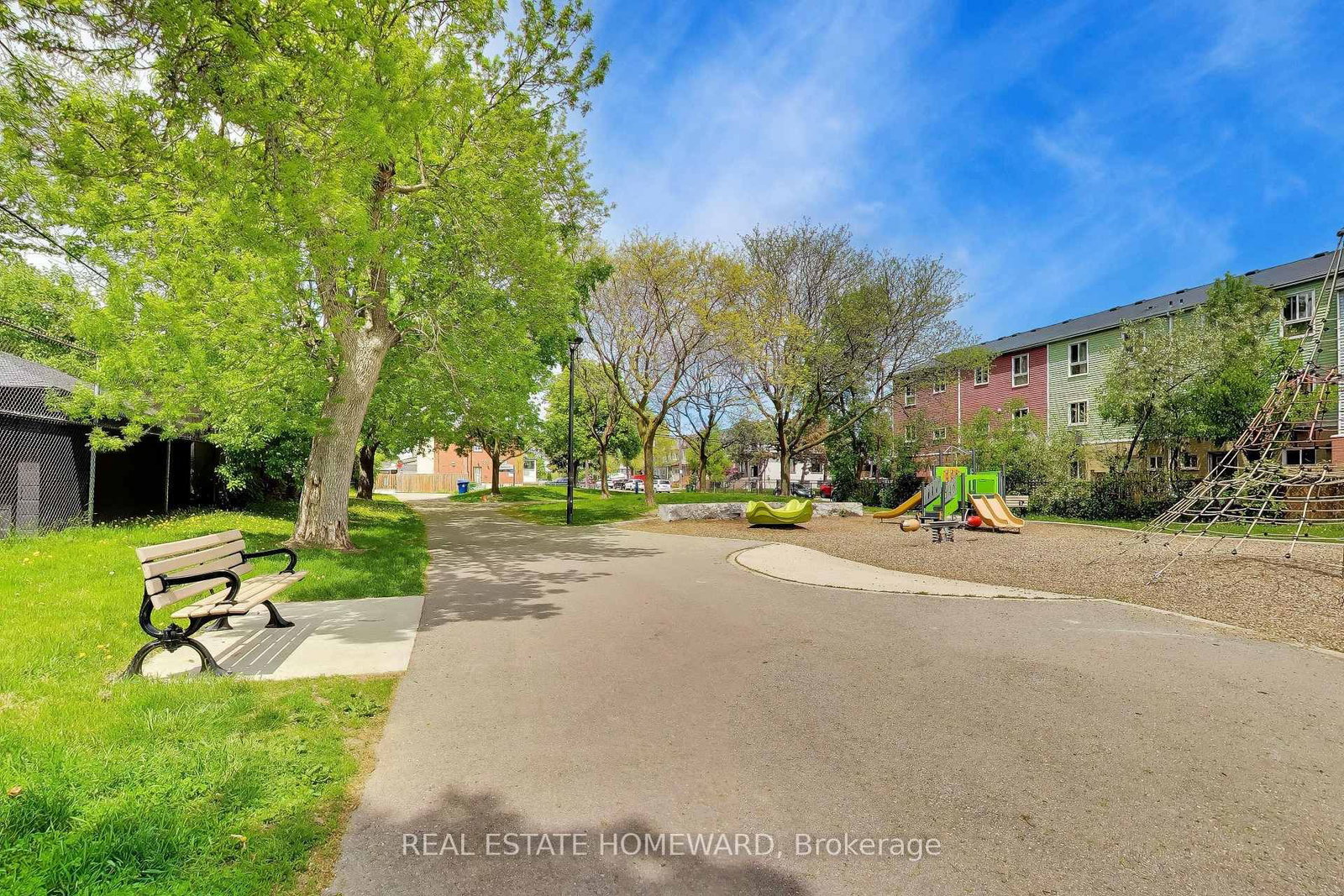 18 Britannia Avenue • Toronto, ON photo 35
